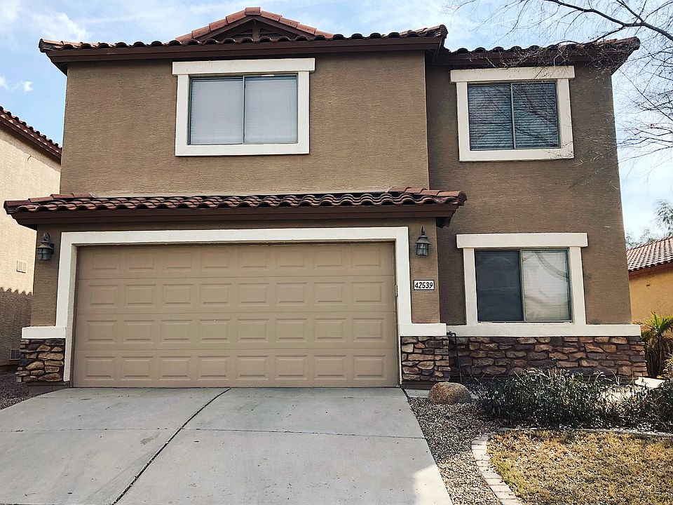 1st image of 42539 W Sunland Dr