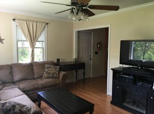 1 Stuber Ln, Hackettstown, NJ 07840