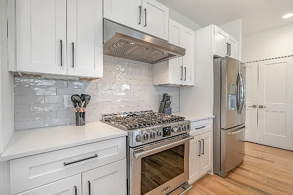1699 Lischey Ave — Photo 15