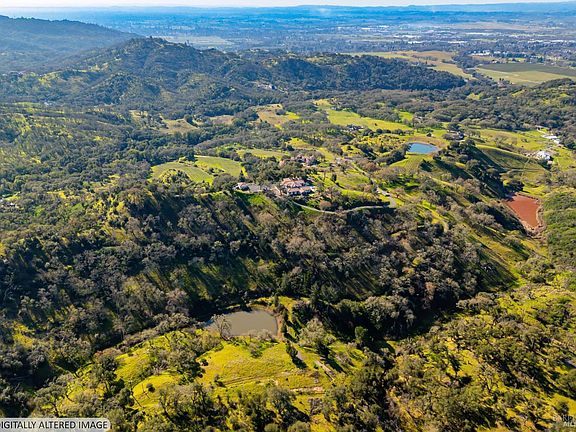 3rd image of 1477 Leslie Road