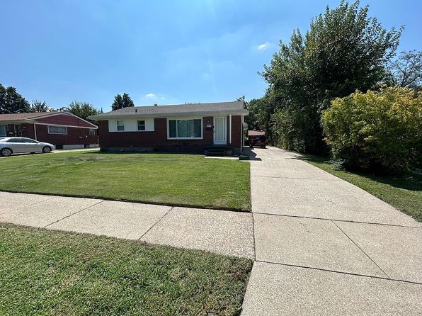 3218 Furman Blvd