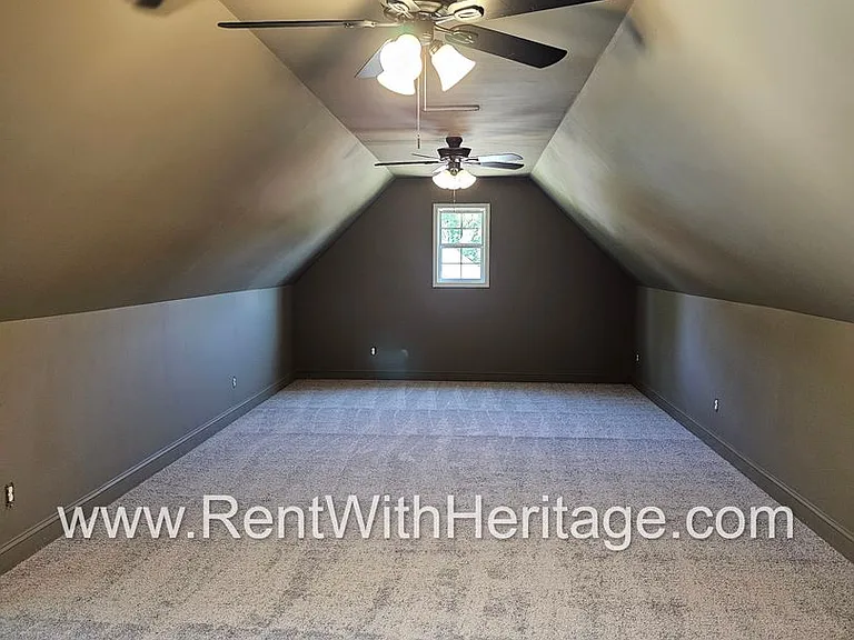 182 Saddleridge Dr — Photo 47