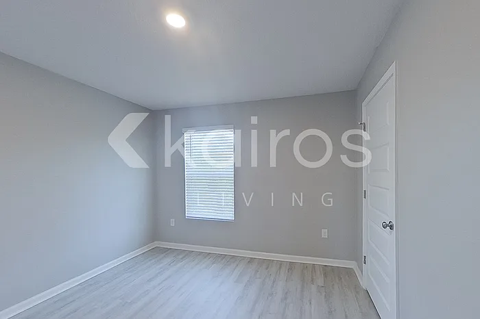 4816 Malay Cir — Photo 10