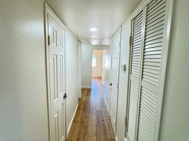 7111 Westview Pl #C — Photo 15
