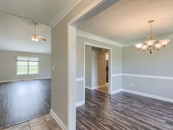 5th image of 4120 Nina Dr