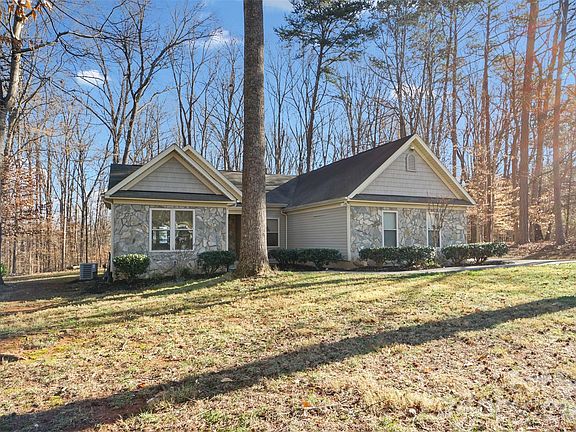 2nd image of 2336 Gemway Dr
