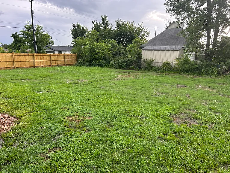 221 S Choctaw Ave — Photo 10