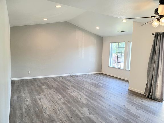 2nd image of 3933 Dale Rd APT E