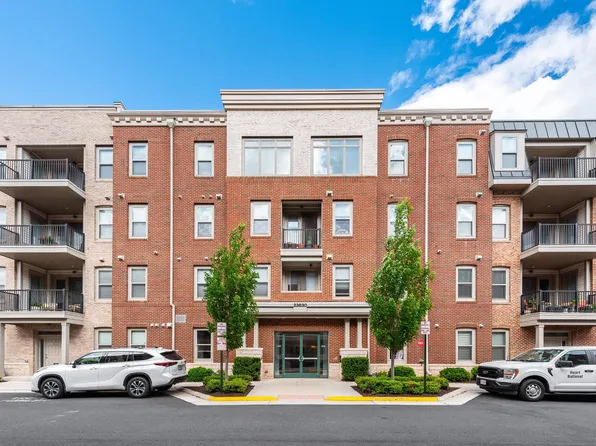 23630 Havelock Walk Ter #200, Ashburn, VA 20148