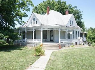 1534 E Us Highway 24, Independence, MO 64050