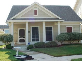 9876 Walnut Hill Dr, Aubrey, TX 76227
