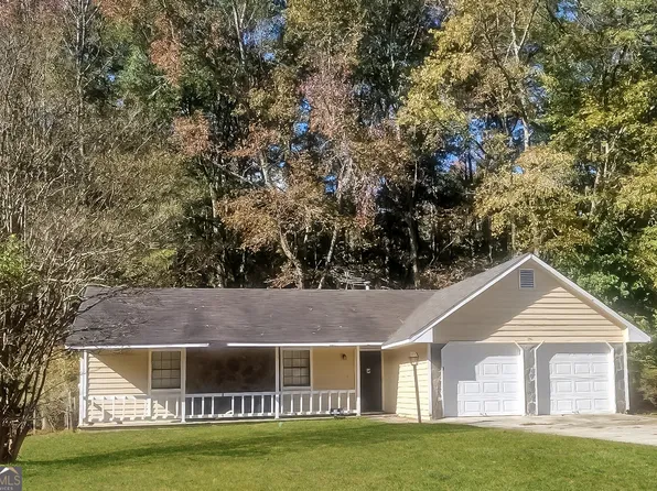 9409 Forest Knoll Dr, Jonesboro, GA 30238