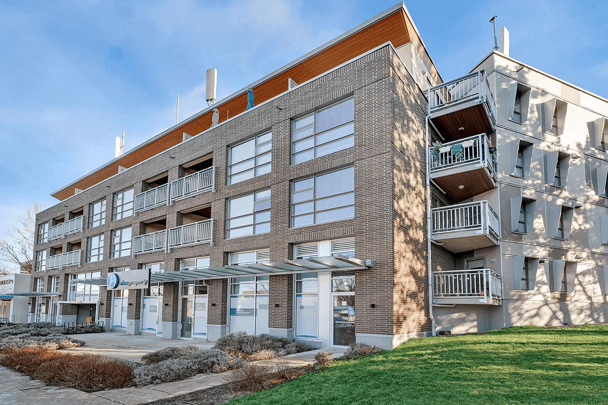 43Twenty Residences — Photo 4
