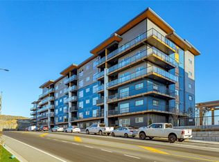 2465 Gateway Rd #606, Langford, BC V9B 6R1