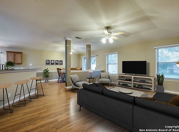 5th image of 2623 Montebello