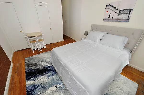 Rented by Corcoran | media 81