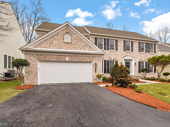 2nd image of 8068 Paper Birch Dr