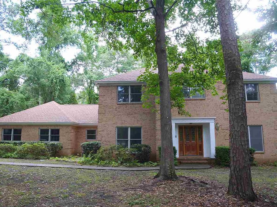 1st image of 977 Rosebay Ct