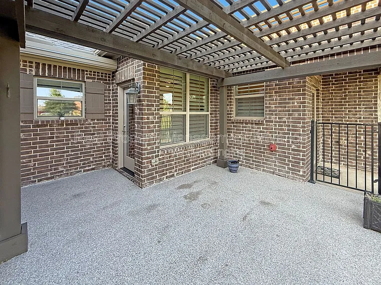 3750 Dalea Dr — Photo 3