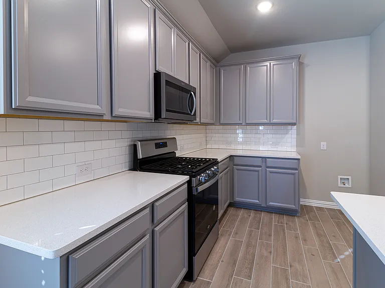 3004 Teak Dr — Photo 13
