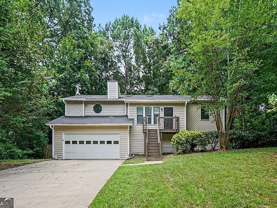 1st image of 2511 Deerfield Dr