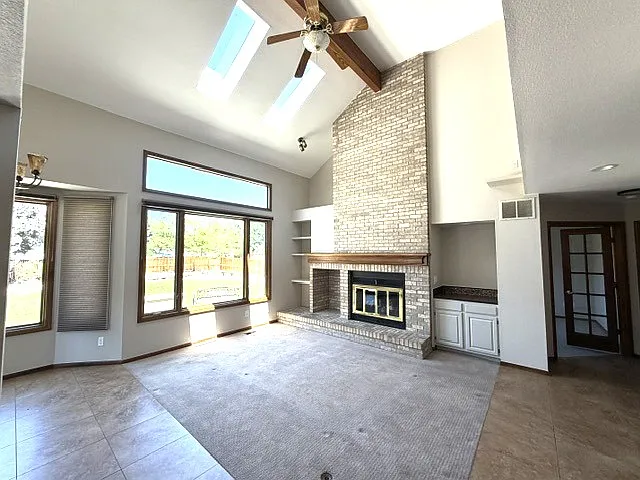 6793 Blackhawk Ct — Photo 2