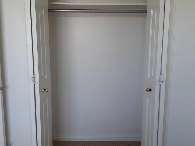 2619 Prospect Dr — Photo 10
