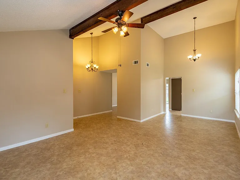 12034 Paddock Way — Photo 3
