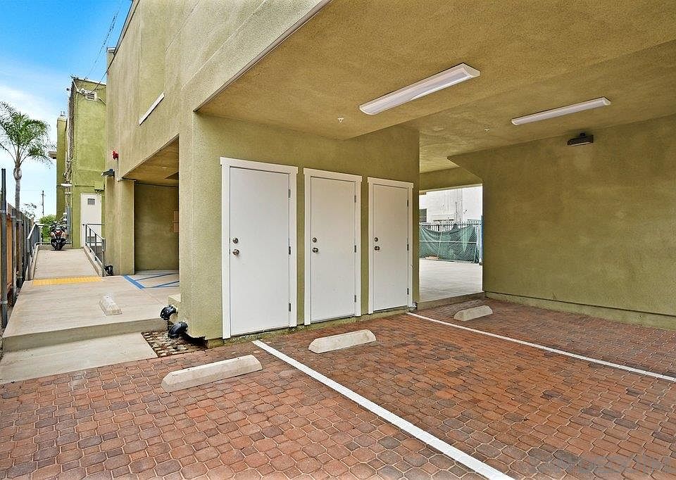 1st image of 3580 4th Ave #3580D