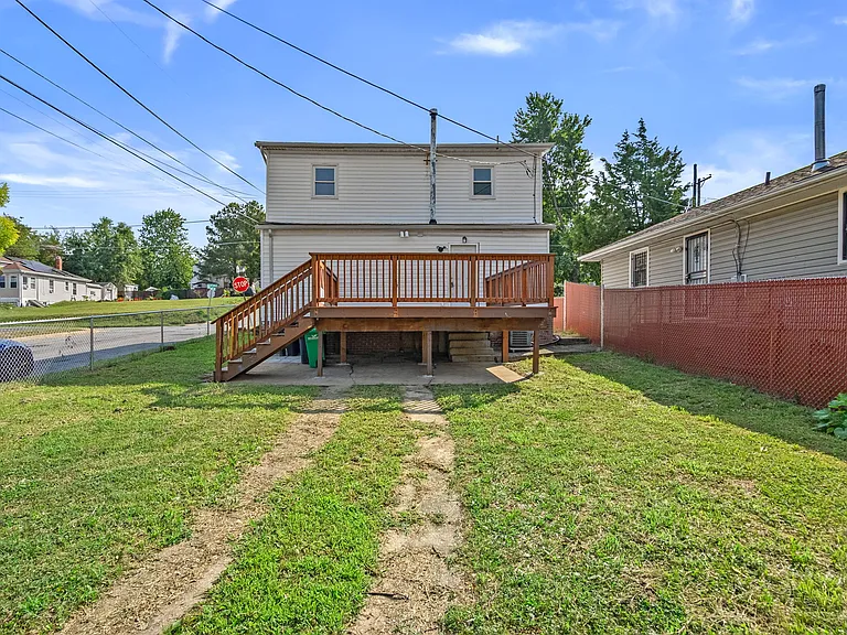 138 Maryland Park Dr — Photo 40