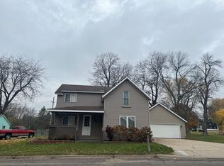 980 11th Ave NE, Owatonna, MN 55060