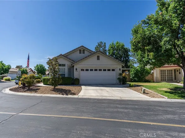 19581 Saint Andrews Way, Apple Valley, CA 92308