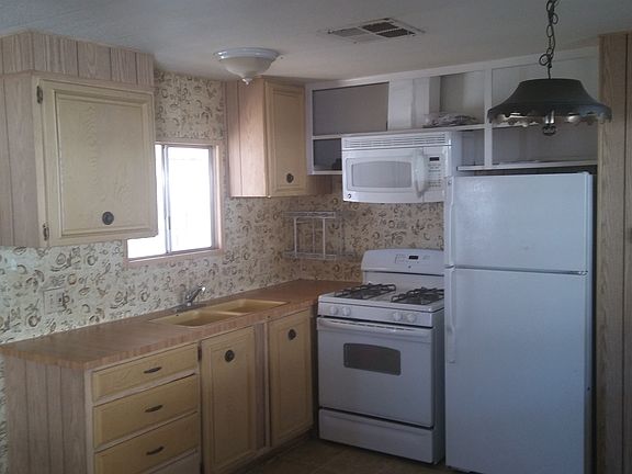 4th image of 430 Butterfield