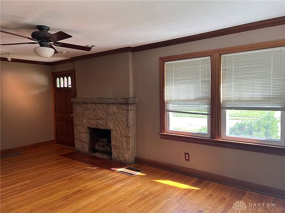 3rd image of 330 Glendale Dr