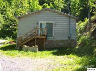 2544 Happy Hollow Rd, Sevierville, TN 37862