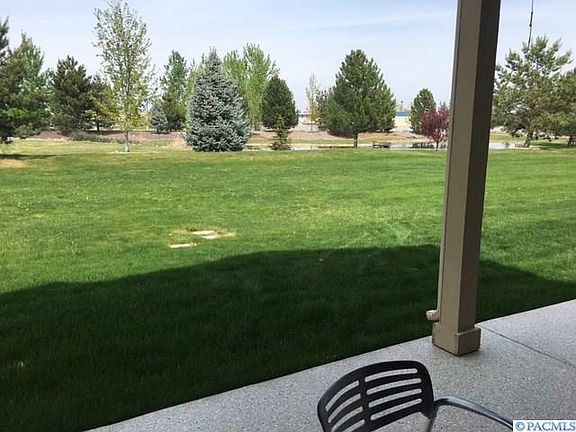 3rd image of 2571 Orchid Ct