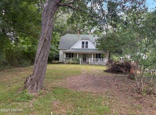 124 John Williams Rd, Jackson, TN 38301