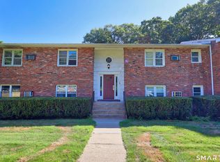 1109 Waterbury Rd APT 1A, Cheshire, CT 06410