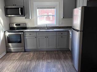 34 Pleasant St APT I, Easthampton, MA 01027