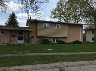 311 Naples Dr, Rantoul, IL 61866