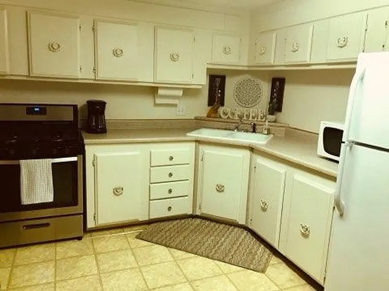 1650 Arriba Dr — Photo 14