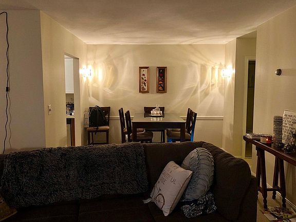 4th image of 7010 Carriage Hill Dr APT 204