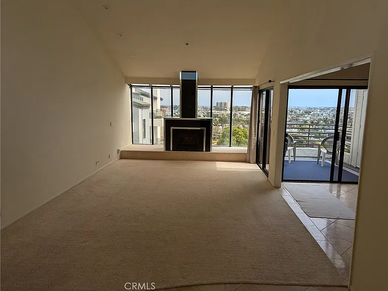 270 Cagney Ln #308 — Photo 22