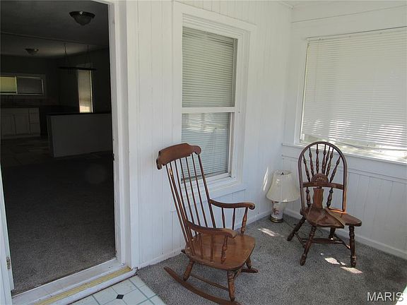 5th image of 3034 Glenwood Ave