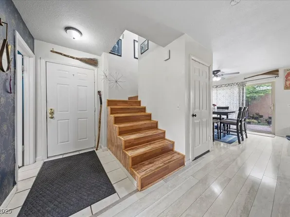 3363 Pavlo St, Las Vegas, NV 89121