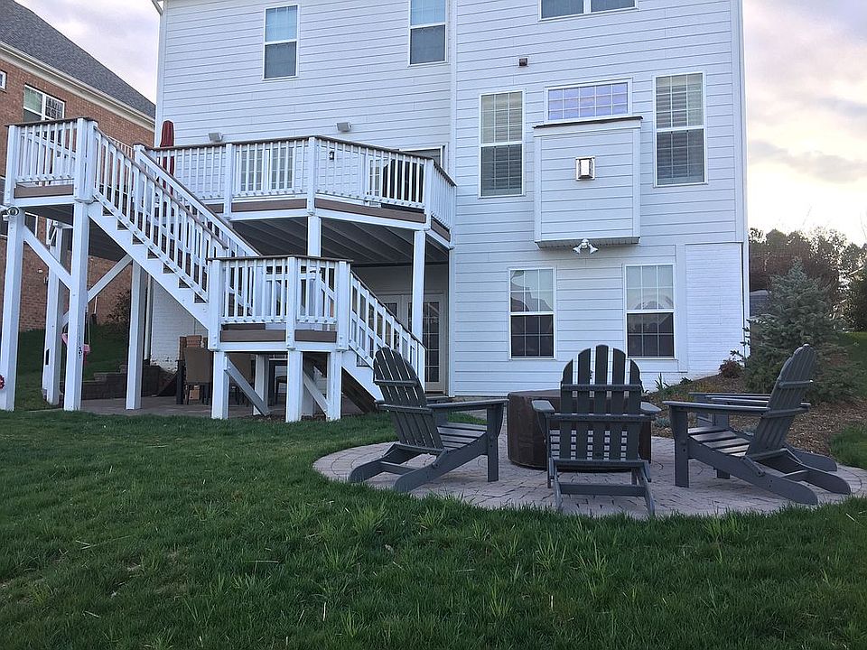 2nd image of 315 S Bend Dr