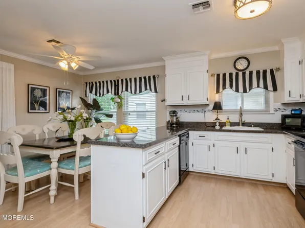 275 Barbados Drive N, Toms River, NJ 08757