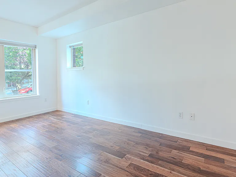1620 Belmont Ave #226 — Photo 5