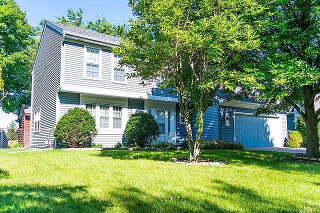 1st image of 1098 Almond Dr