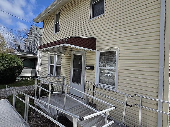 2nd image of 633 Elbon Ave